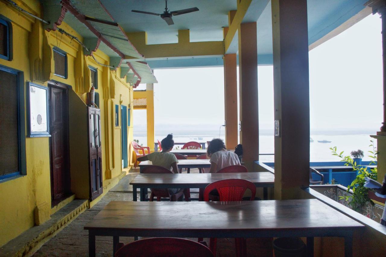 Vishnu Rest House พาราณสี ภายนอก รูปภาพ